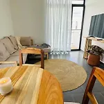 Island Style 2-Bedroom Apartment With Pool \